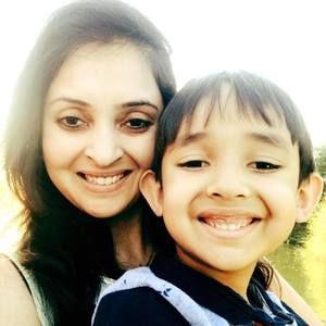 Meet your Posher, Dipti